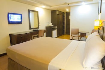 Fersal Hotel Neptune Makati