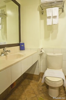 Fersal Hotel Neptune Makati