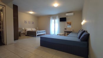 Oskars Studios & Apartments