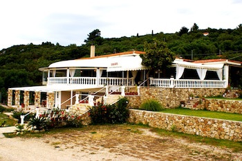 Oskars Studios & Apartments