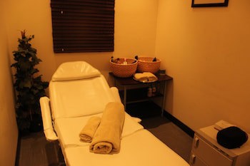 Awaliv International Hotel