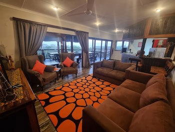 Ndiza Lodge & Cabanas