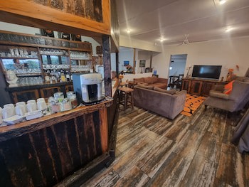 Ndiza Lodge & Cabanas