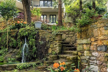 Casa Vela Boutique House