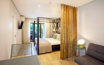 Casa Vela Boutique House