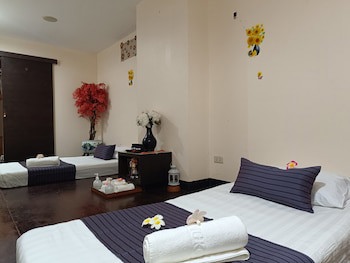 Bangkok Inter Place Hotel