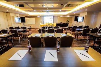 Bangkok Inter Place Hotel