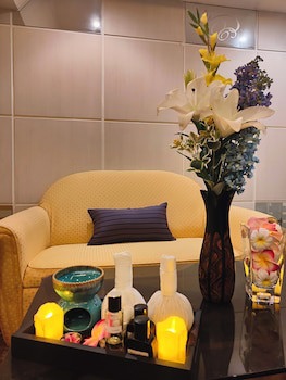Bangkok Inter Place Hotel