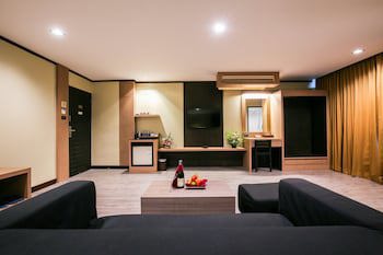 Bangkok Inter Place Hotel