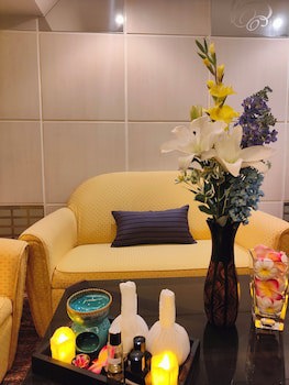 Bangkok Inter Place Hotel