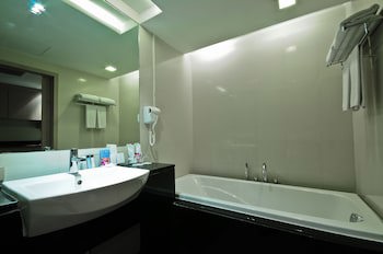 Ashlee Heights Hotel Patong