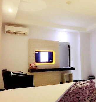 89 Hotel