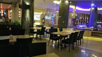 89 Hotel