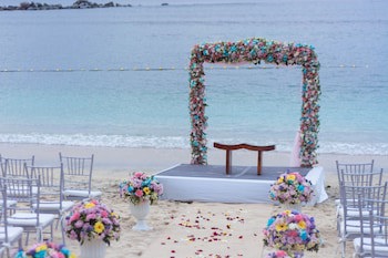 Canyon Cove Hotel & Spa