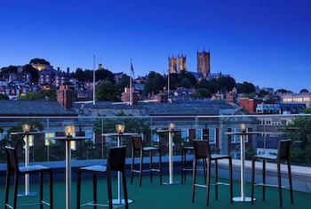 Doubletree By Hilton Lincoln
