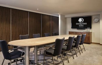 Doubletree By Hilton Lincoln