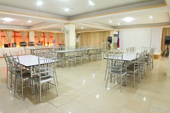 Boracay Holiday Resort