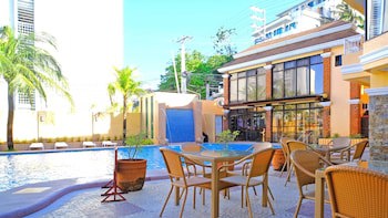 Boracay Holiday Resort