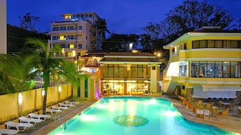 Boracay Holiday Resort