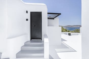 Tagoo Black galeri fotoğrafı