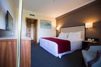 Hotel Mira Corgo