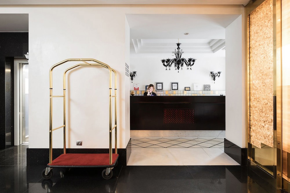 Demetra Art Hotel