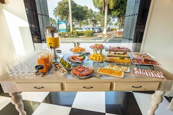 Ghl Collection Armeria Real Hotel
