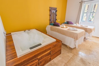 Ghl Collection Armeria Real Hotel