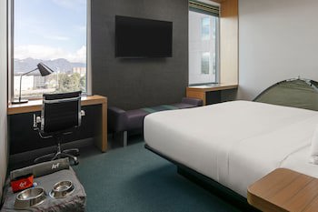 Aloft Bogota Airport