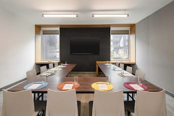 Aloft Bogota Airport