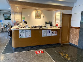 Crown Hotel Okinawa