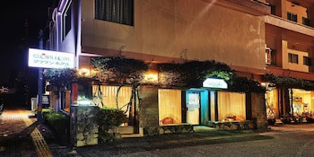Crown Hotel Okinawa