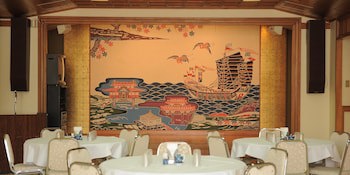 Crown Hotel Okinawa