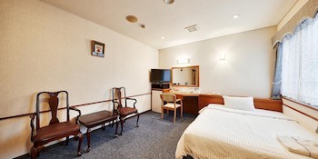 Crown Hotel Okinawa