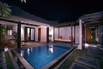 Aston Sunset Beach Resort Gili Trawangan Lombok