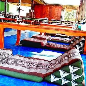 Family Tanote Bay Resort