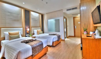 Ashlee Plaza Patong Hotel & Spa