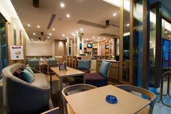 Ashlee Plaza Patong Hotel & Spa