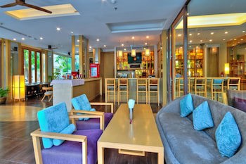 Ashlee Plaza Patong Hotel & Spa