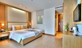Ashlee Plaza Patong Hotel & Spa