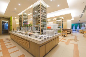 Ashlee Plaza Patong Hotel & Spa