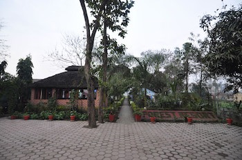 Chitwan Forest Resort