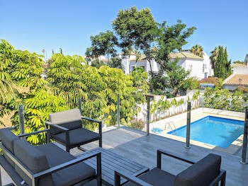 Coral Beach Aparthotel