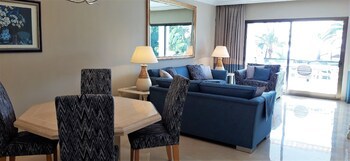 Coral Beach Aparthotel