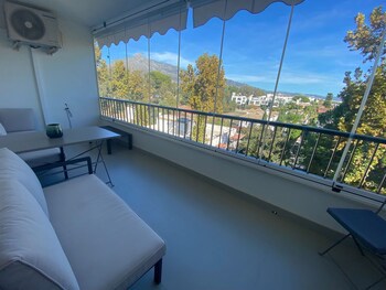 Coral Beach Aparthotel