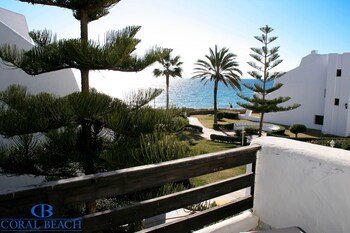 Coral Beach Aparthotel