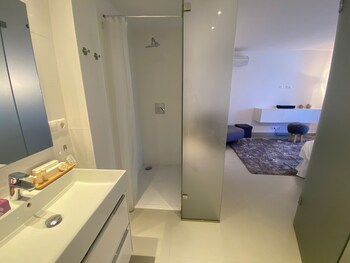 Coral Beach Aparthotel