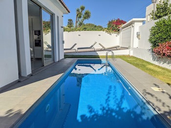 Coral Beach Aparthotel