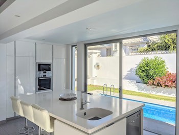 Coral Beach Aparthotel