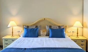 Coral Beach Aparthotel